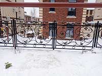 Металлический забор кованный