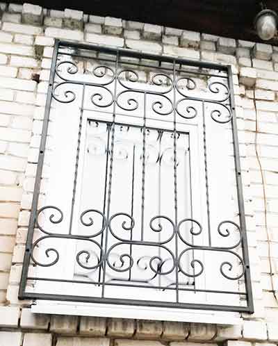 Кованные решетки на окна